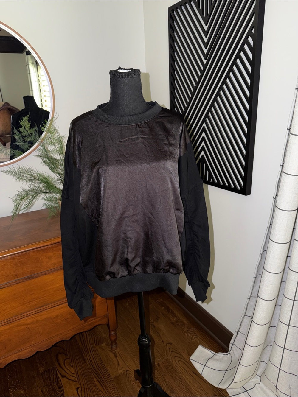 Ces Femme Black Satin-Front Pullover medium